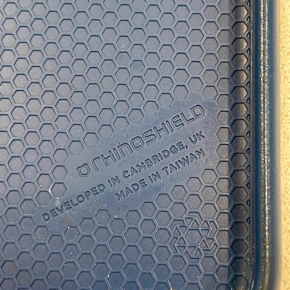 RhinoShield SolidSuite iPhone 7 Case - Blue - Picture 4 of 4